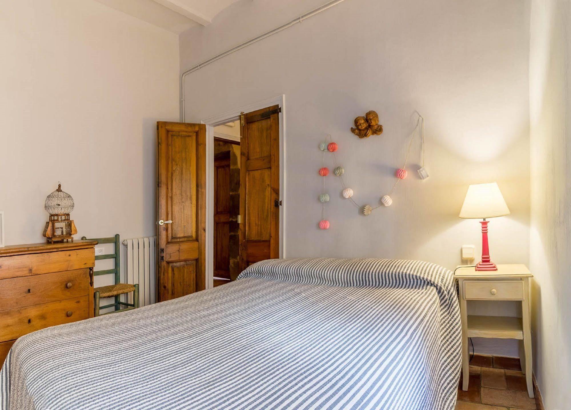 Hotel la Plaça Madremanya Extérieur photo